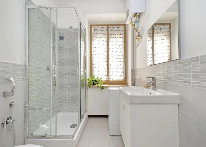 Apartment Warm, Cozy Near The Colosseum Rom